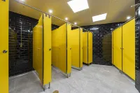 Art Seven Hostel Capsules