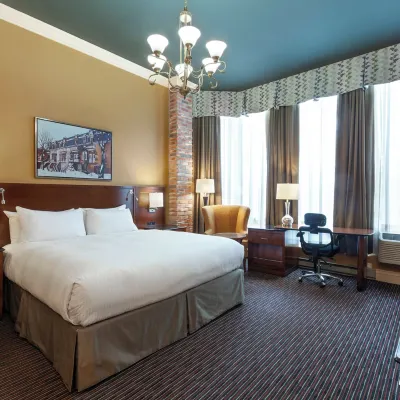Le Nouvel Hotel Отели рядом с достопримечательностью «Университет Конкордия»