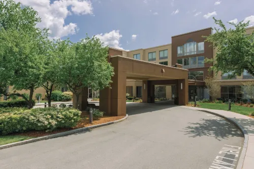 Courtyard Nashua Hotels in Nashua