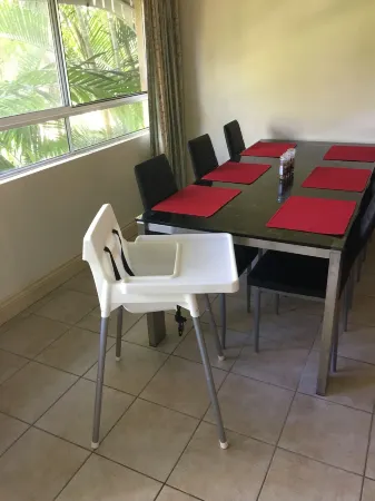 Cairns Golf Course Apartment