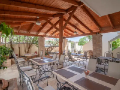 Mimoza Hotels in Spetses