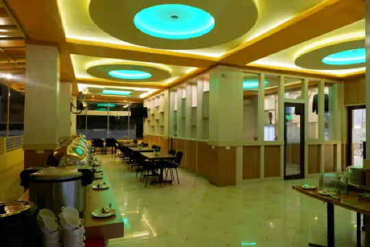 Hotel Amel Aceh Отели в г. Банда Асех