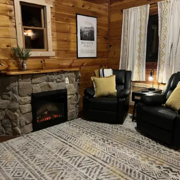 Remodel-New Hot Tub & Massaging Recliners w/Heat