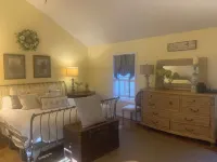 Hillside Loft at Window Cliff Valley at Burgess Falls