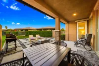 Private Pool, Spa and Golf Course Views - Stunning Desert Escape