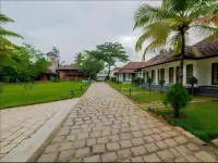 Triveny River Palace