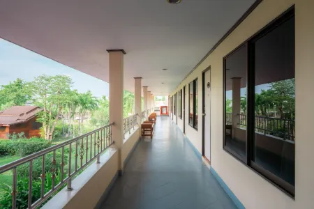 Kohloy Golden Park Hotel