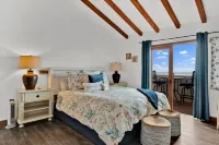 Panoramic Ocean Views and Heated Pool - Luxurious Coastal Retreat