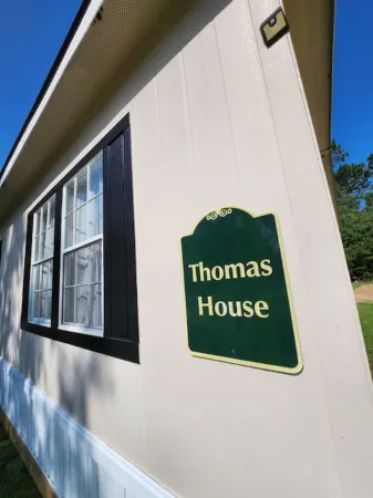 Game Room with Foosball and Pool Table - Spacious Family Retreat Отели в г. Танджипахоа Пэриш