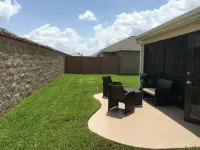 Charming Home with Enclosed Lanai and Golf Cart - Cozy Retreat