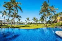 Infinity Pool and Golf Course Access - Beautiful Hawaiian Retreat