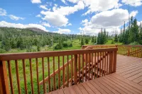 Scenic Escape - Cozy Cabin with WiFi, Fireplace Hotels in Brian Head