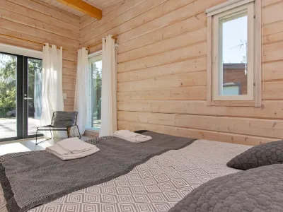 Villa dalton Hotels near Pirunkirkko Trail