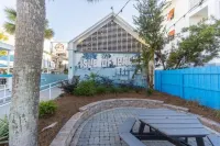 Expansive Deck and Community Swimming Pool - Gorgeous Oceanfront Haven