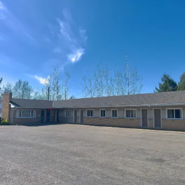 Adams Motel