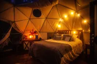 Faith Glamping Dome Costa Rica Hotels in Punta Uva
