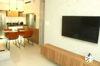 Edifício Promenade II Apt 1008 - Condos