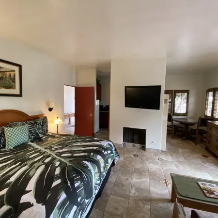 Villa Rosa Inn