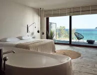 Gloria Maris Hotel Suites and Villa - Parking
