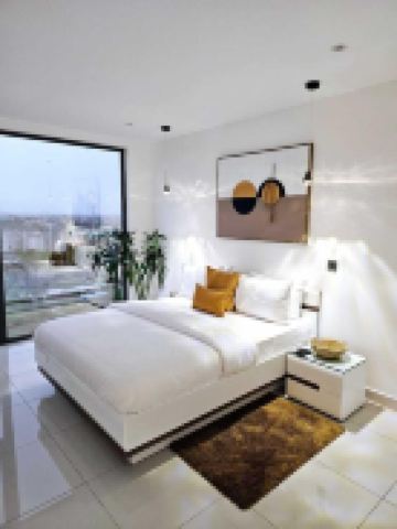 EBS LEGEND LENNOX APARTMENT