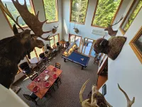 Bear Mountain Lodge Hotels in Robbinston