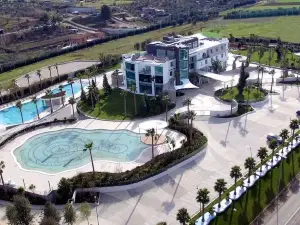 Borgo San Barbato Resort Spa & Golf