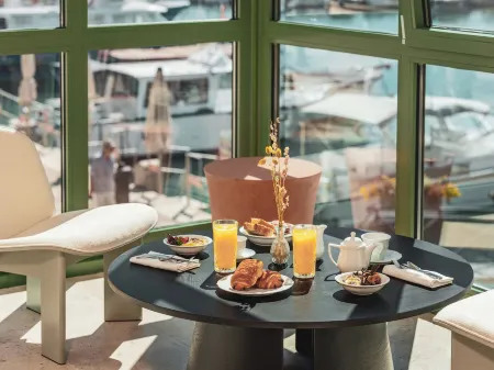 Hôtel Liautaud Cassis Отели в г. Кассис