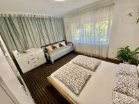 Family Guesthouse GreenSLO Hotels in Siska District