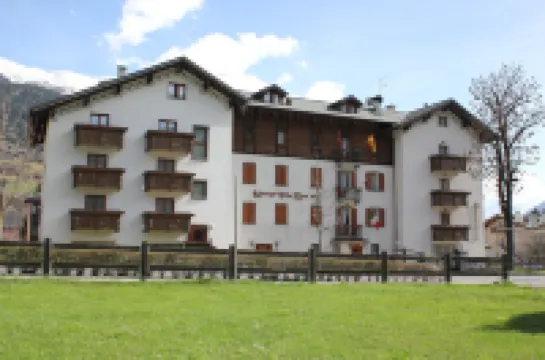 ホテル ヴィラ リナ