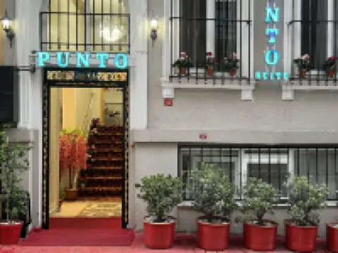 Punto Suite Hotel a 