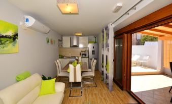 Holiday Home Belmondo