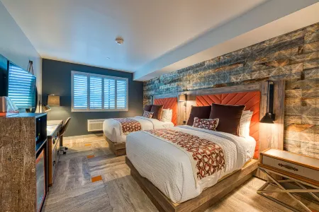 Hotel Lexen Newhall & Santa Clarita - Near Six Flags Magic Mountain