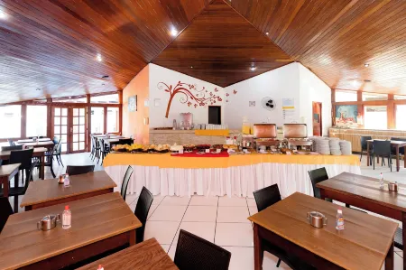 Hotel Casa Blanca Porto Seguro Отели рядом с достопримечательностью «Porto Seguro»