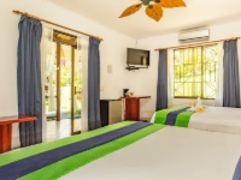Hotel Villas Rio Mar Hotels in Dominical