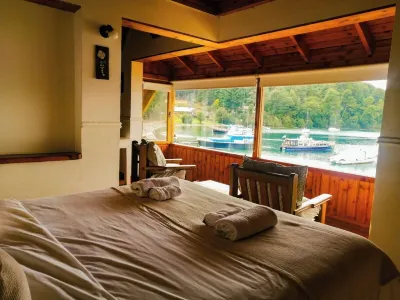 Los 3 Mosqueteros Hotels in der Nähe von Isla Victoria