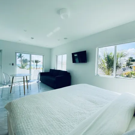 The Marlin Beachside