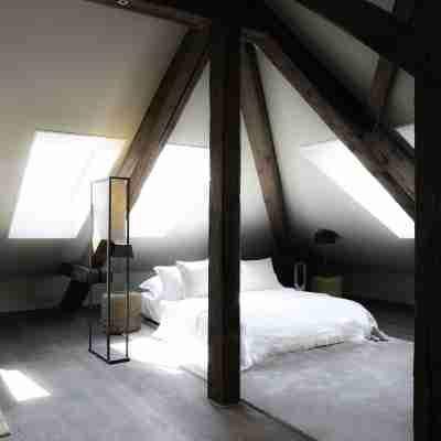 Airhome Limmatquai River View Apartment Rooms