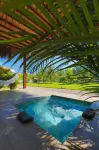 Bahay Tatu Home Concept Hotels in Porto de Pedras