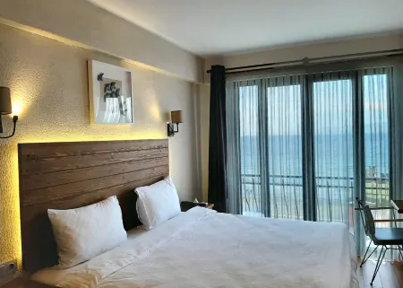 8 Rooms Hotel Отели в г. Suluca Koyu