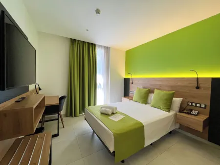 Hotel MG Poniente Отели в г. Лас-Пальмас