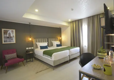Maia Hotel Suites