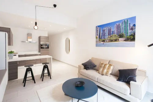 Origer Apartments by Rentaroo - Homestays