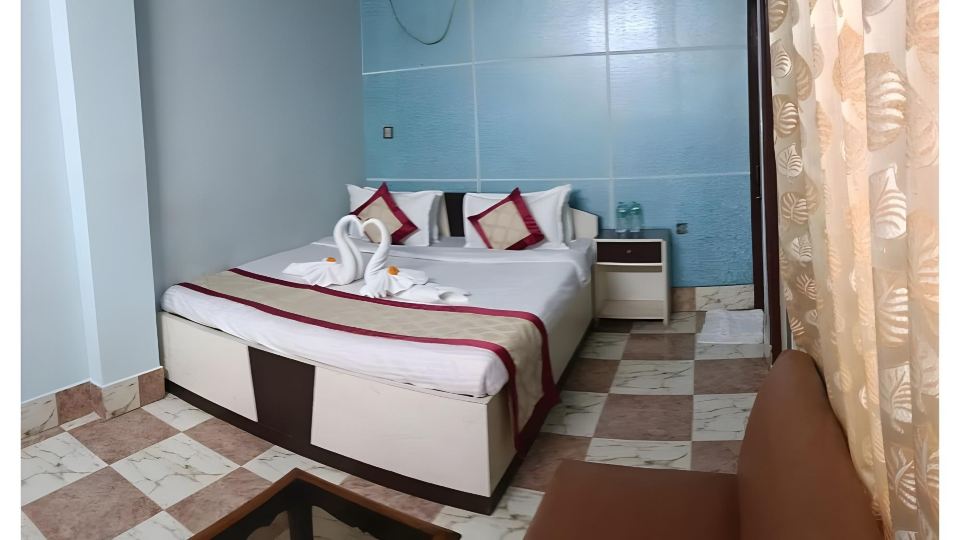 Emblic Hotel & Restaurant, Bolpur