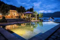 Solitude Lembeh Resort - Kolam Renang