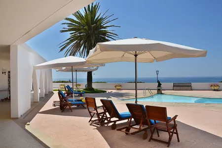 Casa Três Palmeiras Отели рядом со станцией Portimao