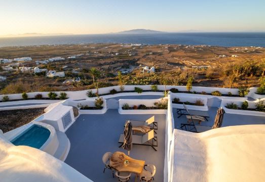 선 안젤로스 오이아의 동굴 스위트 인테리어