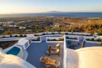 Sun Angelos Oia - Luxury Cave Suites Hotels in Finikia