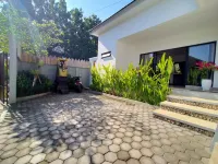 빌라 아타야 로비나 호텔