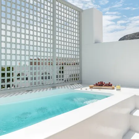 Santorini Kastelli Resort
