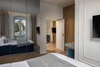 Bella Vita Apartments - 4-Star